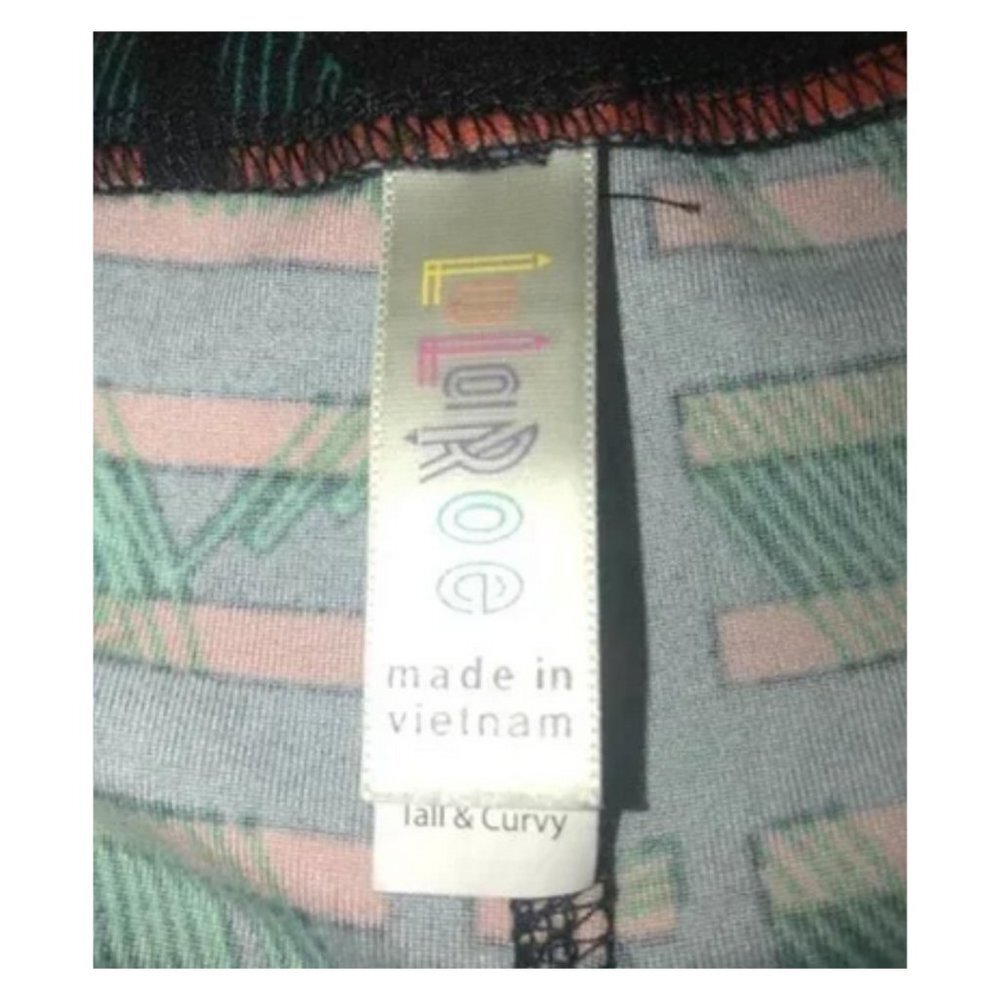 2 for $15 LuLaRoe Tall & Curvy Butter Soft TC Athletic Yoga Leggings Size 12-20 - Picture 5 of 7